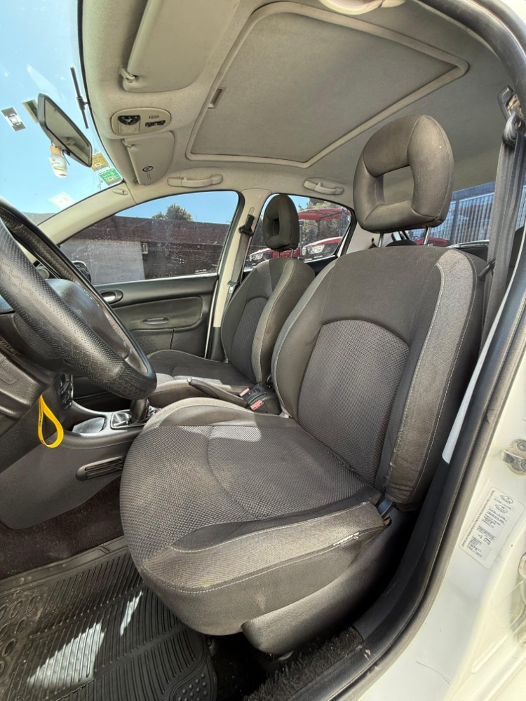 Peugeot 207 1.4 HDI — foto 4
